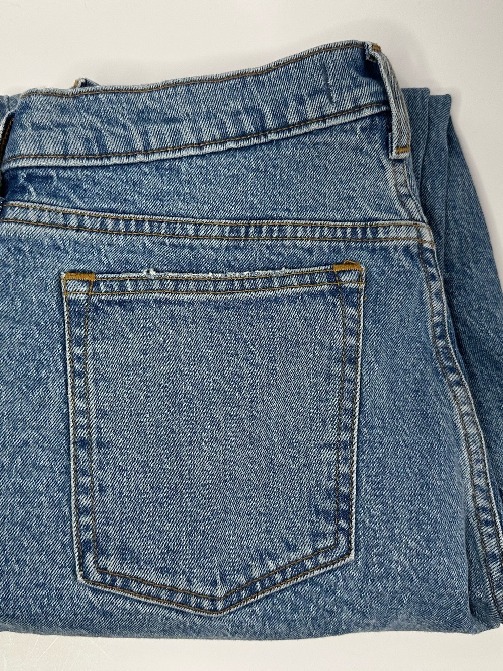 Abercrombie & Fitch Women’s THE STRAIGHT curve love - mid rise Denim Jeans - Picture 3 of 5
